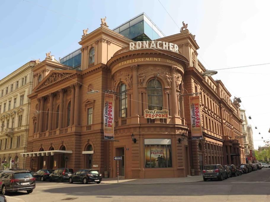 Luxurious Apartment In The Centre Of Вена Экстерьер фото