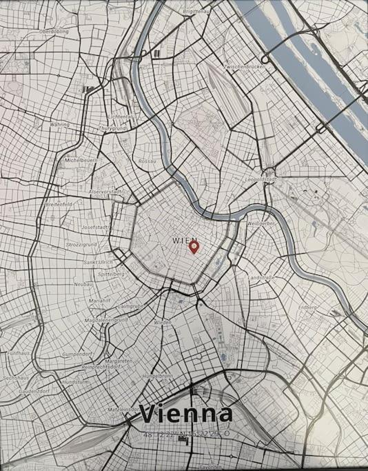 Luxurious Apartment In The Centre Of Вена Экстерьер фото